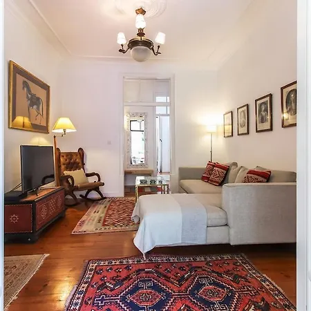 Dom Dinis Terrace *